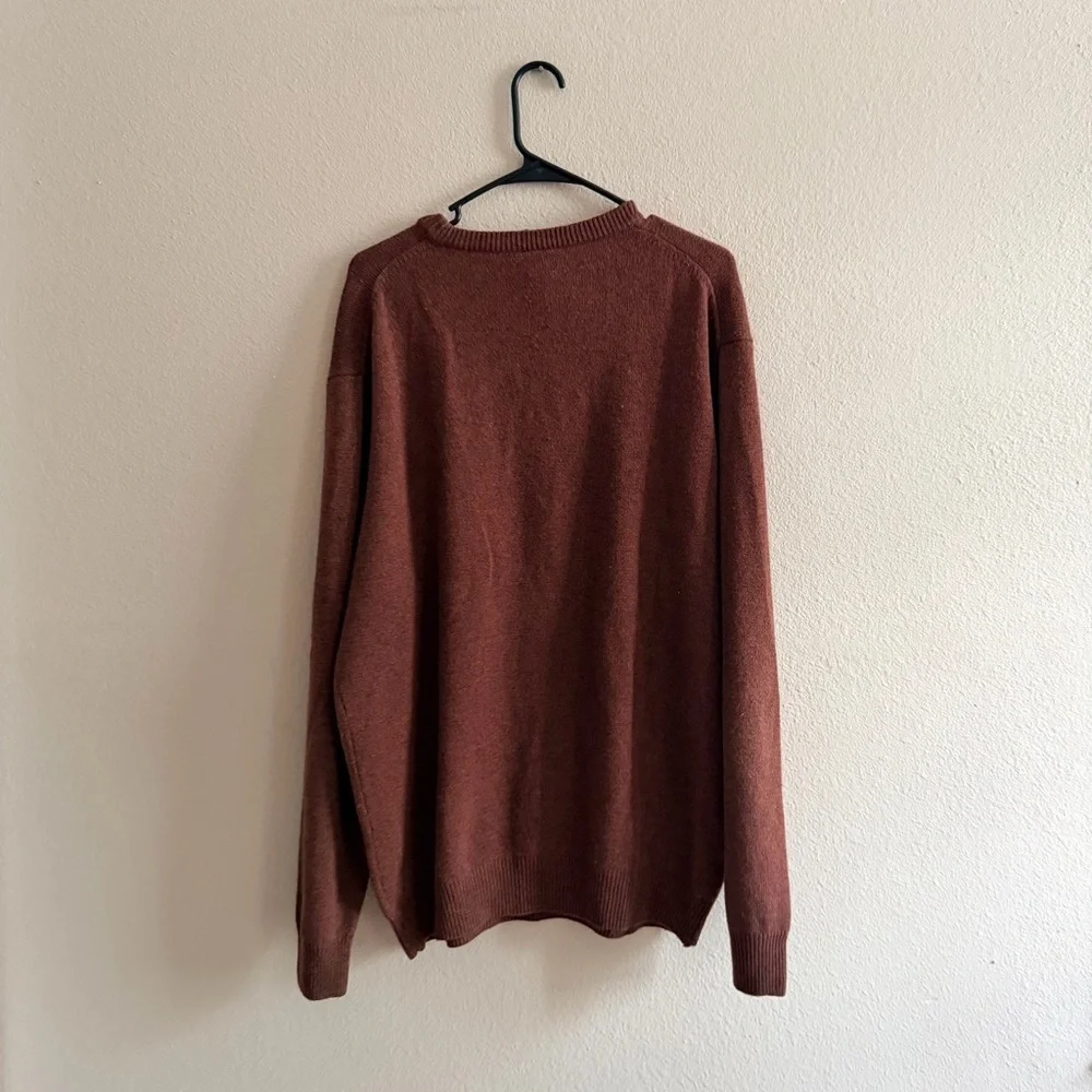 Jos. A. Bank Lambs Wool Crewneck Sweater